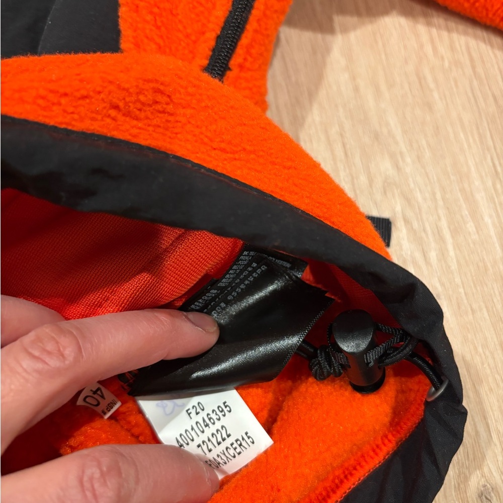 The North Face vtg 90's Denali Red Black size‎ S women’s season ‘20 - Picture 13 of 13